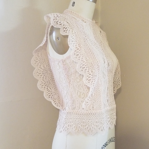 Zara Tops - Zara Lace Cream Nude Scalloped Beautiful Top XS
